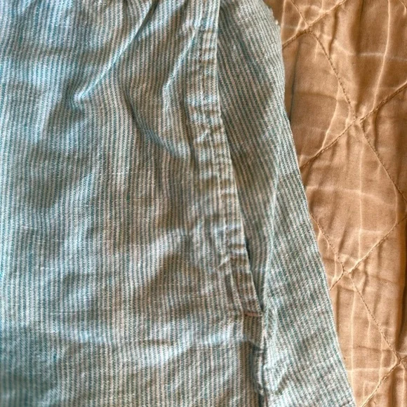 J.Jill Aqua/light blue & white Striped Love Linen Skirt-size-medium.Hole on side - Picture 3 of 13